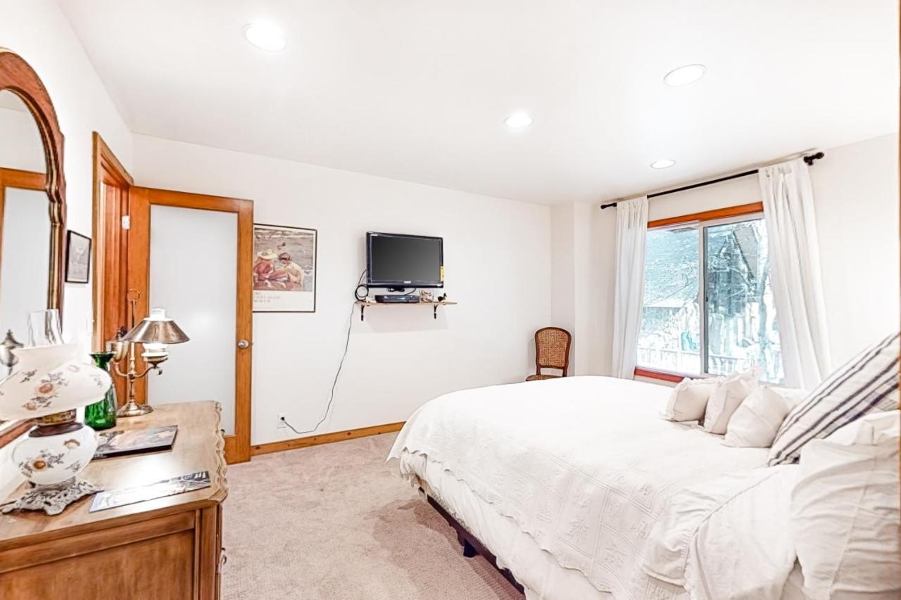 Villa Babbling Brook Lake Arrowhead Esterno foto